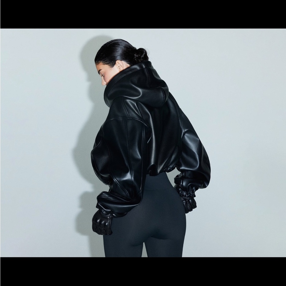 SOLDOUT KHY By Kylie Jenner Cropped Jacket